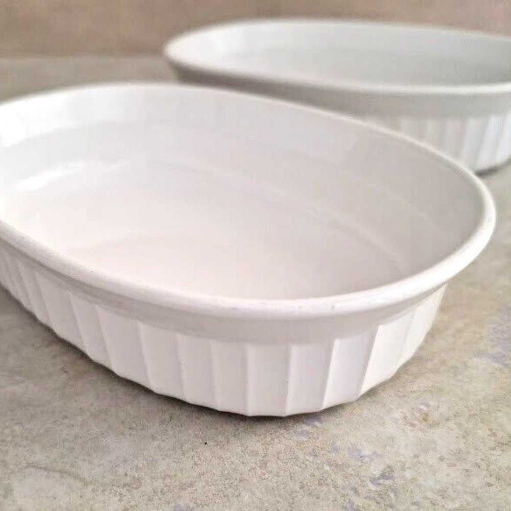 Set of 2 Corning Ware Oval Casserole Dishes